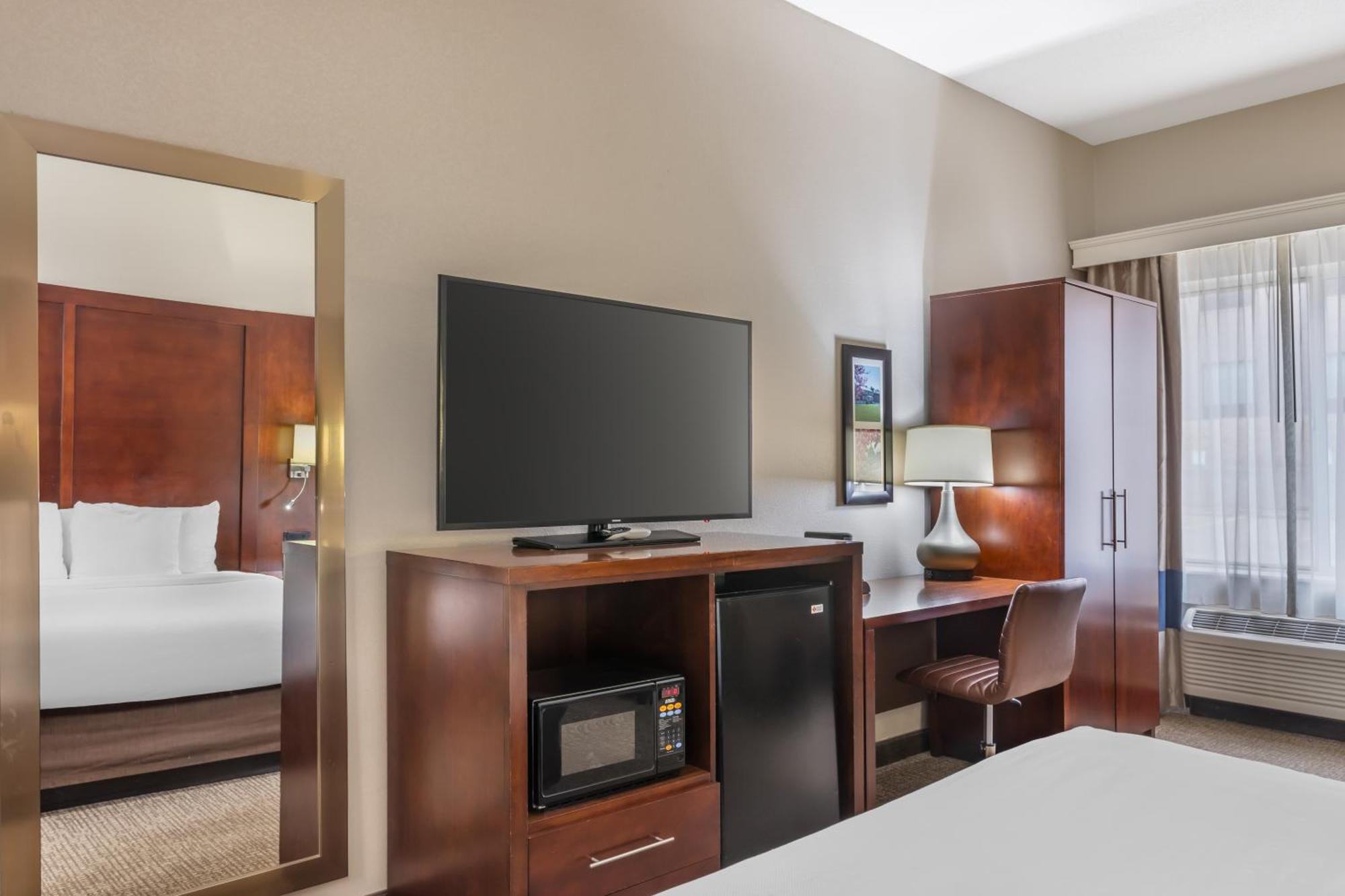 Comfort Inn & Suites Конуей Екстериор снимка