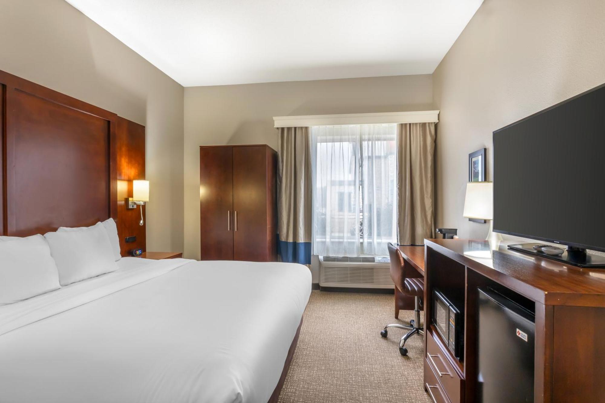 Comfort Inn & Suites Конуей Екстериор снимка