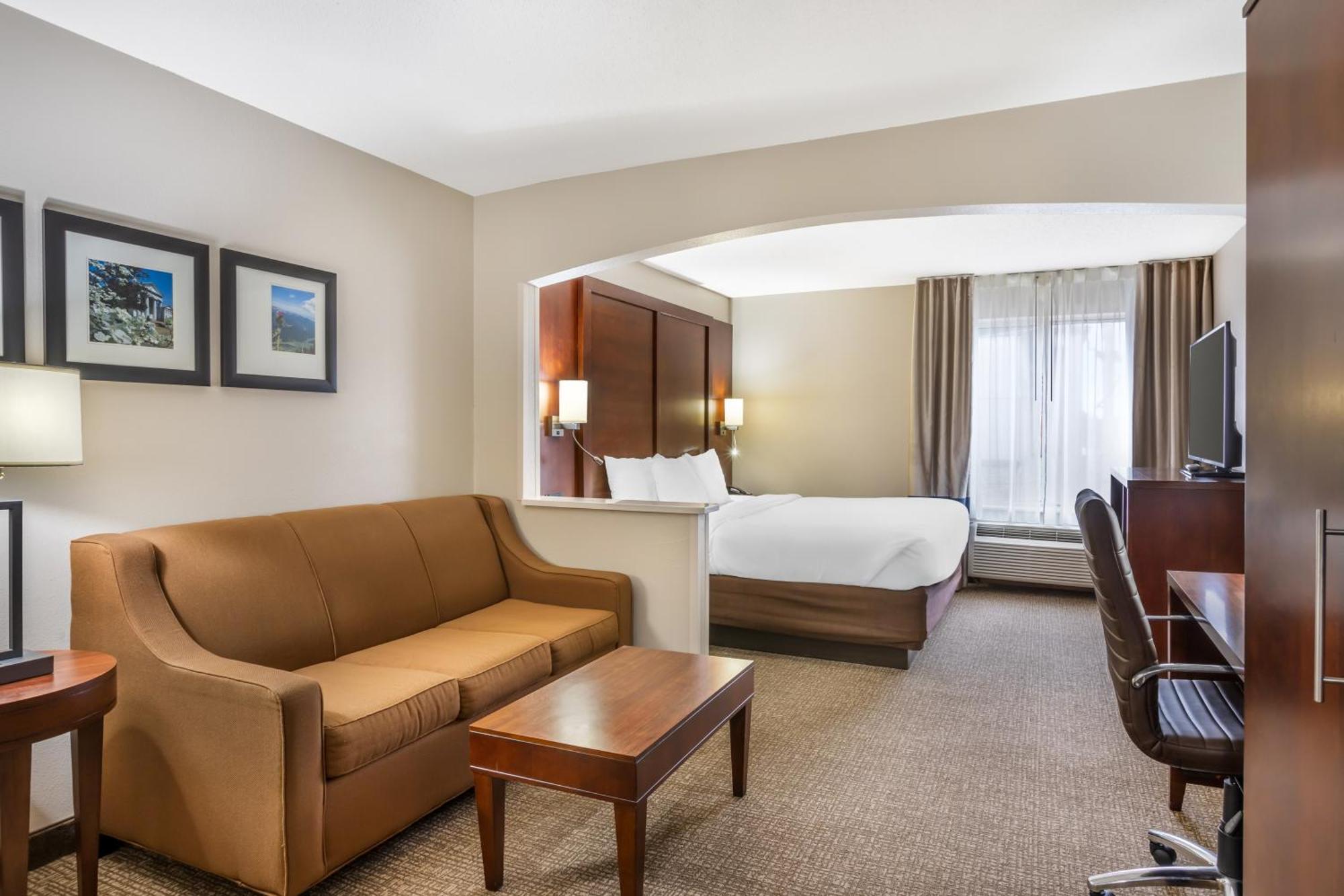 Comfort Inn & Suites Конуей Екстериор снимка