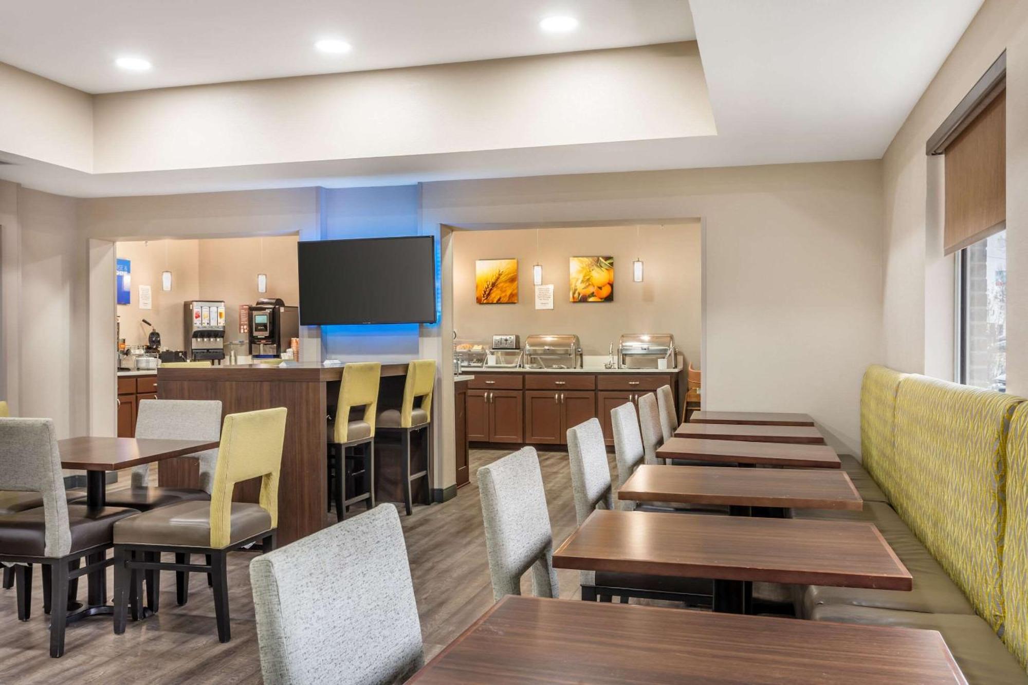Comfort Inn & Suites Конуей Екстериор снимка
